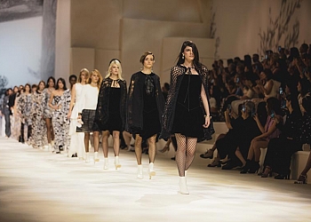 Bộ sưu tập CHANEL Cruise 2021/22 tại Dubai