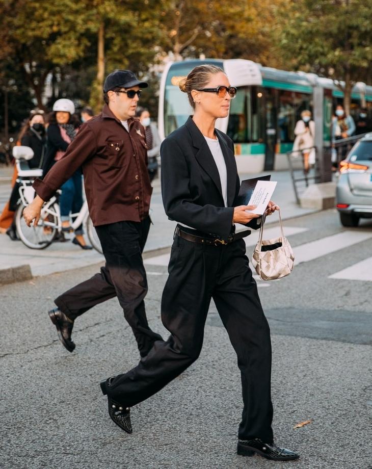 Sành điệu trong thiết kế Cropped Suit