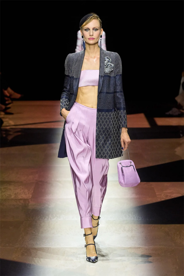 Armani Privé Haute Couture Thu Đông 2022-23-quần rộng bó sát ở mắt cá chân