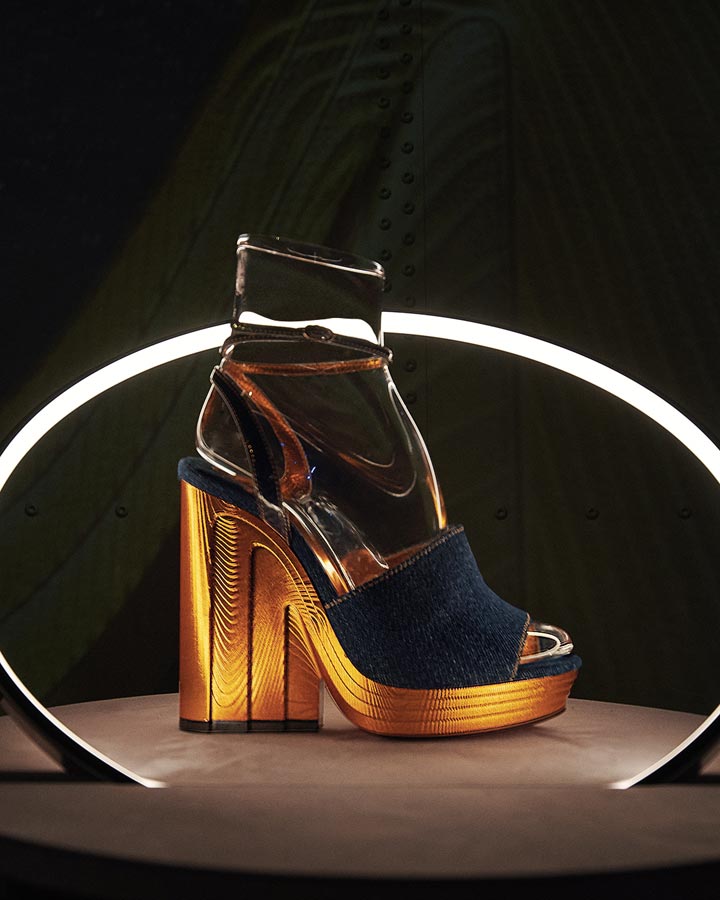 Christian Louboutin S/S 2022 - 8