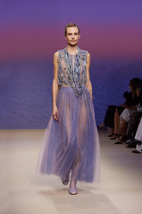 BST Giorgio Armani Xuân Hè 2021: Métissage - 1