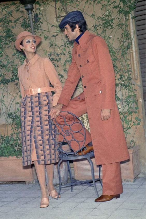 Thiết kế midi skirt của nhà mốt Heinz-Riva năm 1970