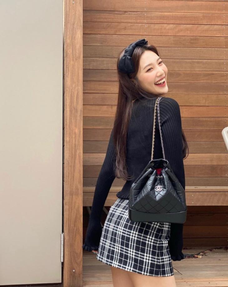 Thắt nơ đầy tinh tế và trang nhã