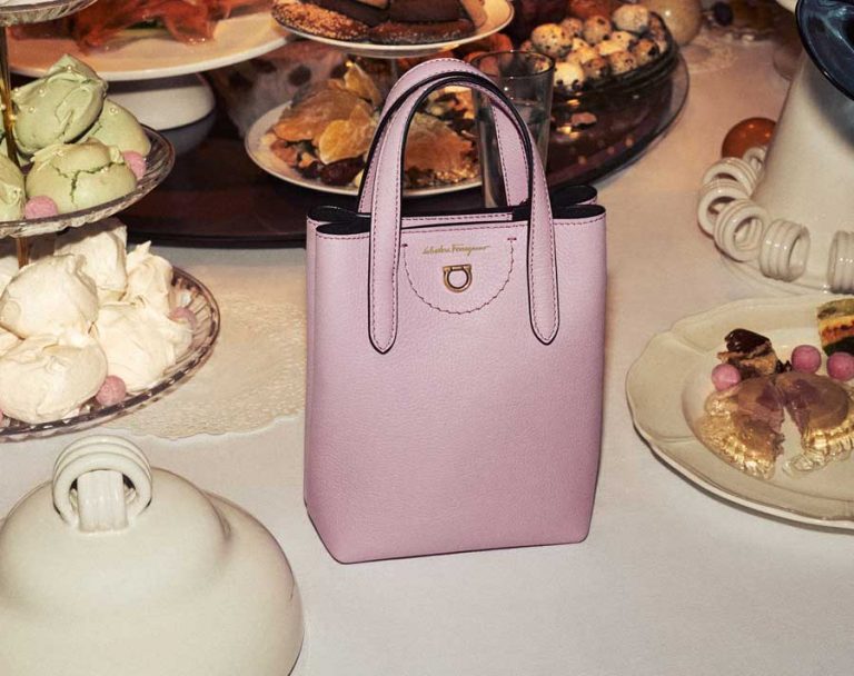Salvatore Ferragamo – Bộ sưu tập Holiday 2021 It’s Movie O’Clock - 2