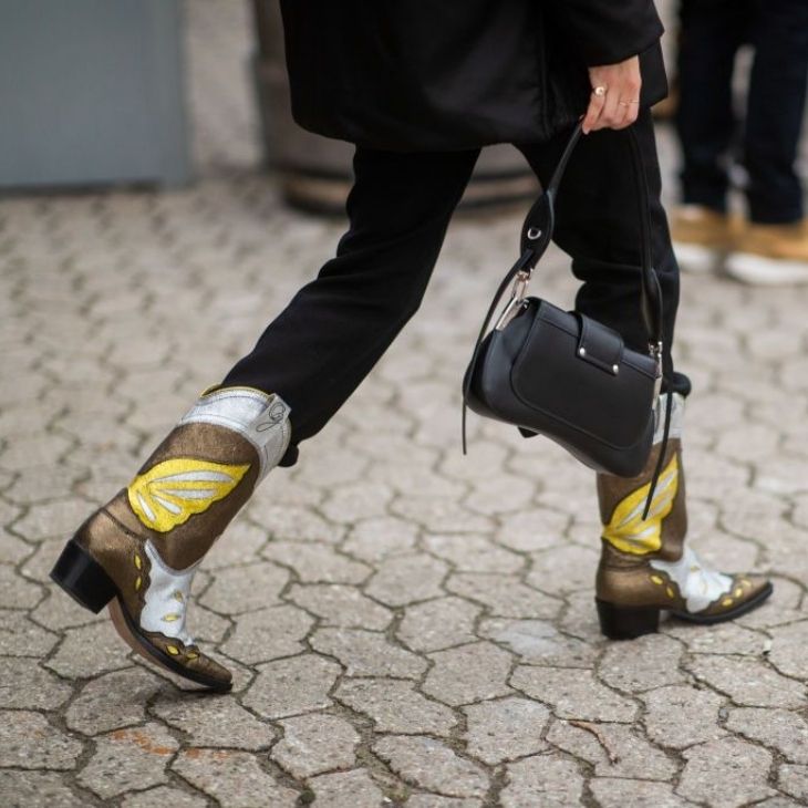 Phóng khoáng với Boots cao bồi