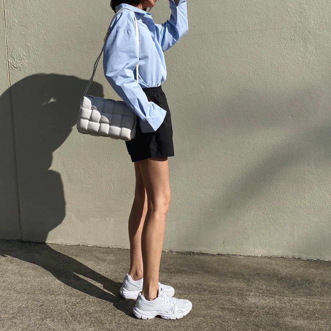 thời trang công sở với sơ mi và boxer