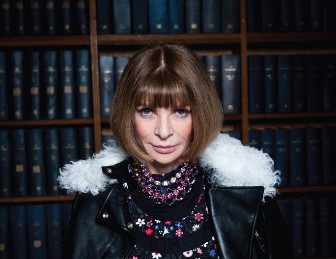 Anna Wintour: Tổng biên Vogue. Không có khả năng viết lách nhưng nổi tiếng với các cuộc affair chính trị trong lĩnh vực thời trang.