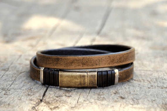Vòng tay handmade nam