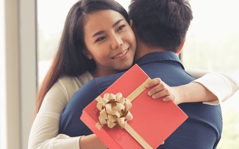 Tặng sách cho người yêu dịp 20/11