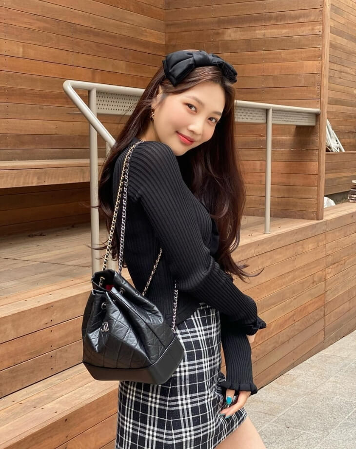 Đậm chất Highteen với họa tiết Caro
